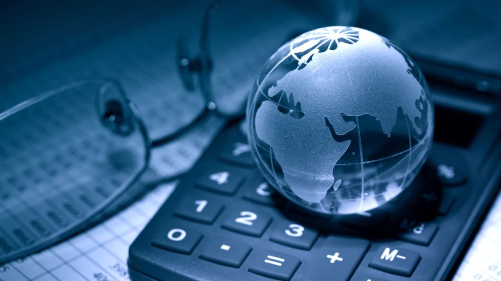 ¿Cómo afectó la pandemia por COVID - 19 a la economía mundial?